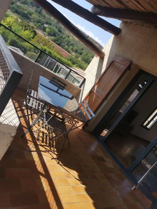 Haut De Villa Renovee En 2023 Saint-Maime Екстериор снимка