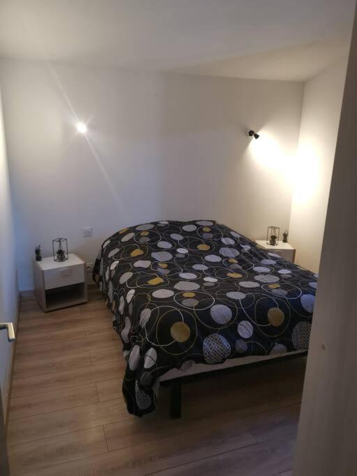 Haut De Villa Renovee En 2023 Saint-Maime Екстериор снимка